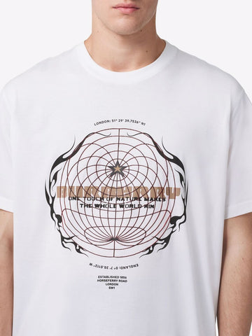 Globe Graphic T-shirt